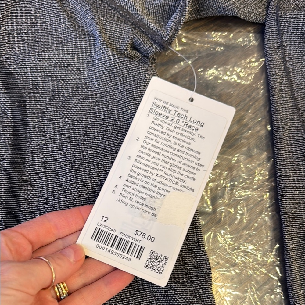 Lululemon Swiftly Tech Long-Sleeve Shirt 2.0 Waist Length Sparkle NWT size 12 - Picture 4 of 15